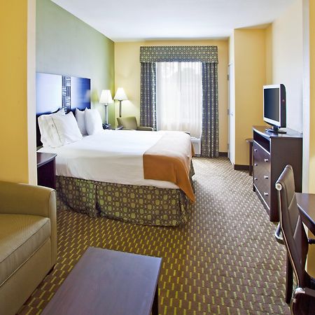 Holiday Inn Express And Suites Saint Augustine North By Ihg Room photo